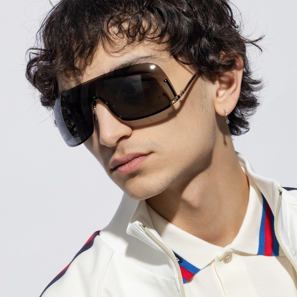 NWT GUCCI GG1560S - 001 Shield Sunglasses - Picture 4 of 10